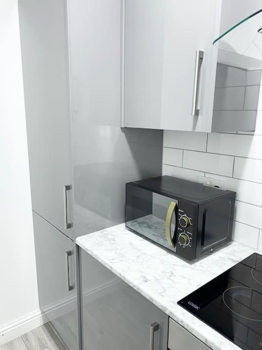 Modern Studio Near Nec With Free Parking - Prime Location Sheldon  外观 照片